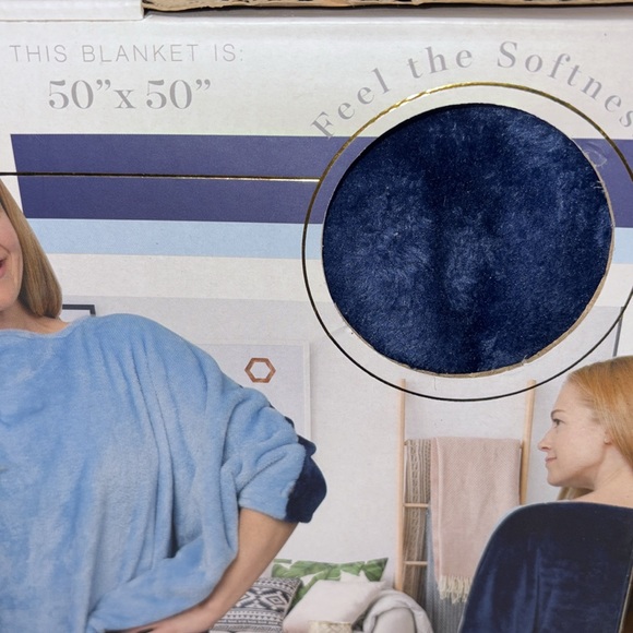 Two tone couch blanket - Picture 4 of 6